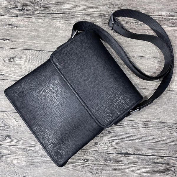 スーパーコピーブランドバッグ側面デザイン